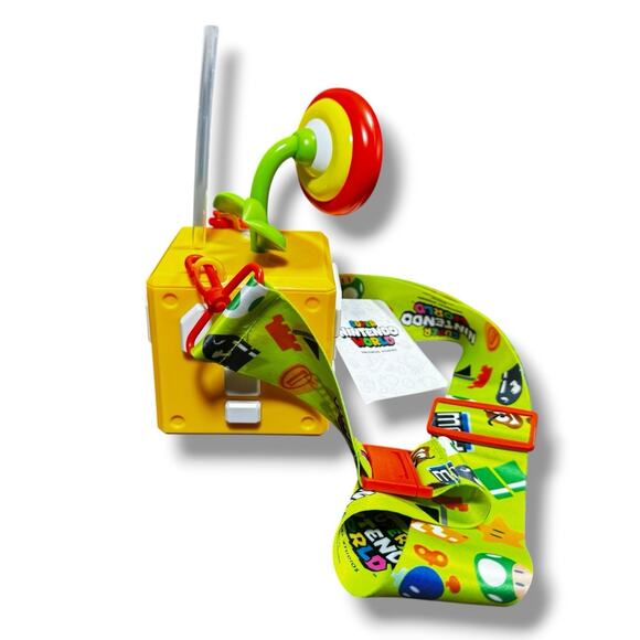 Universal Studios Fire Flower Sipper Super Nintendo World Question Mark Box - Picture 4 of 7